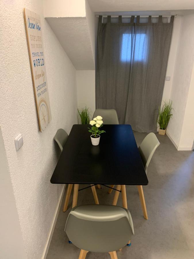 Cityapartment Platinum Mit Balkon Bzw,Terrasse بيليفيلد المظهر الخارجي الصورة